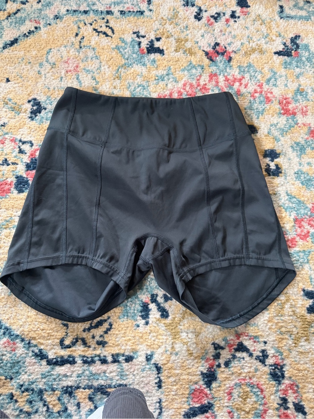 Gymshark Black Womens Athletic Training Shorts with Logo - Picture 2 of 3